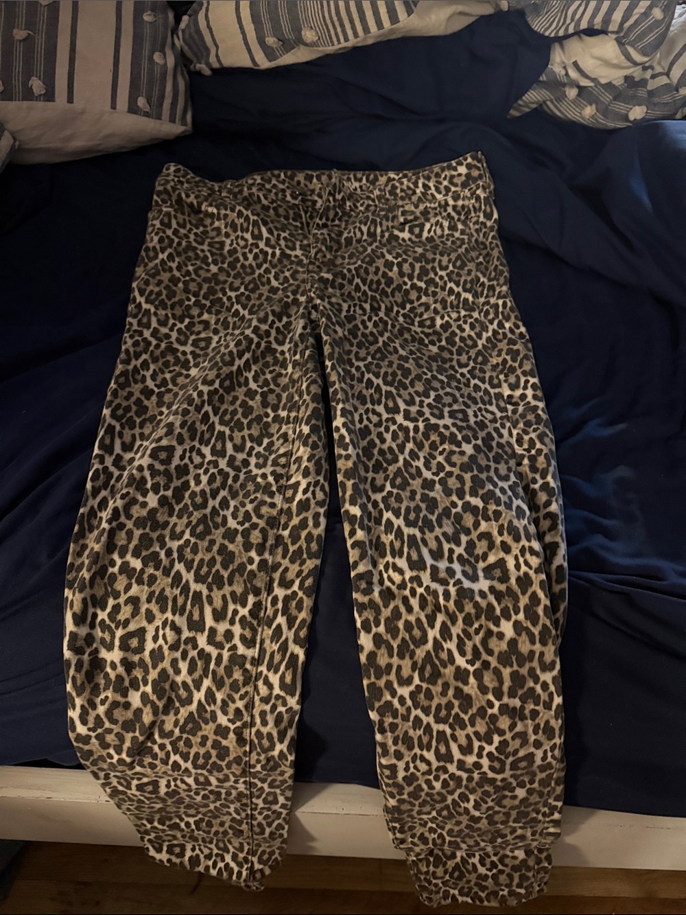 American eagle Leopard Print Jeans size 10r